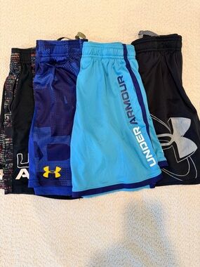 Under Armour 4 pack:  performance shorts